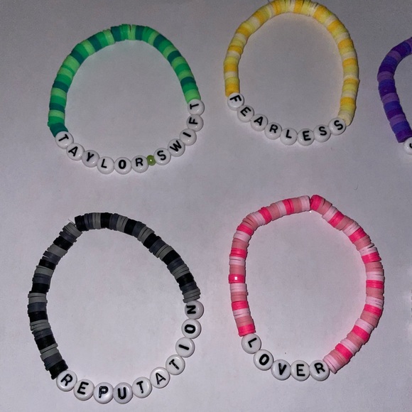 Taylor Swift Eras Tour Friendship Bracelets - Picture 3 of 5